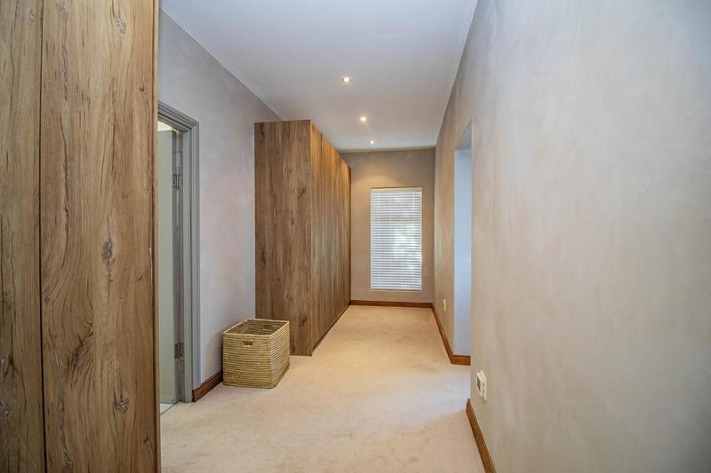 4 Bedroom Property for Sale in Pinnacle Point Golf Estate Western Cape